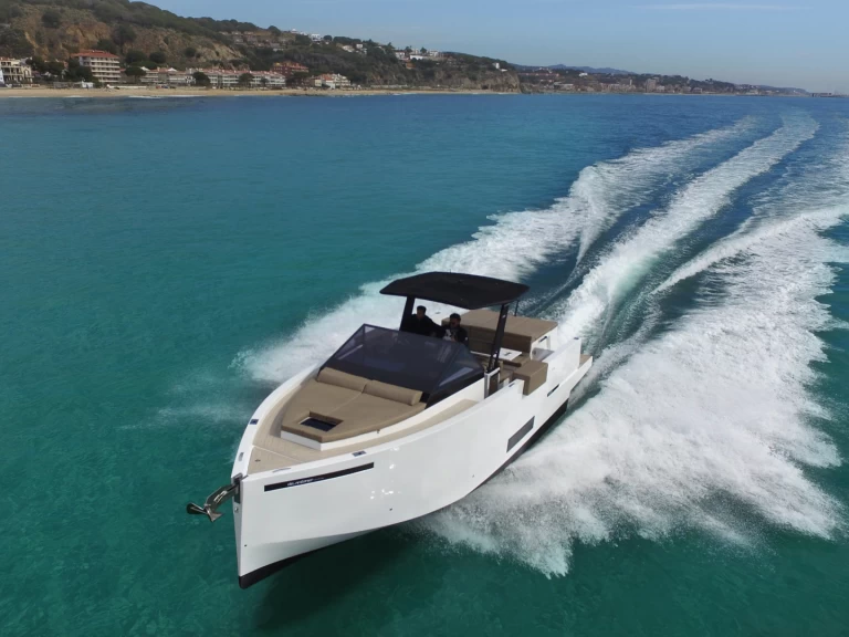 Luxury Yacht for rent Cannes at the best price