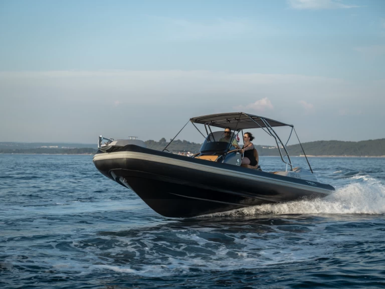 Yacht charter Pula cheap THOR 8.0