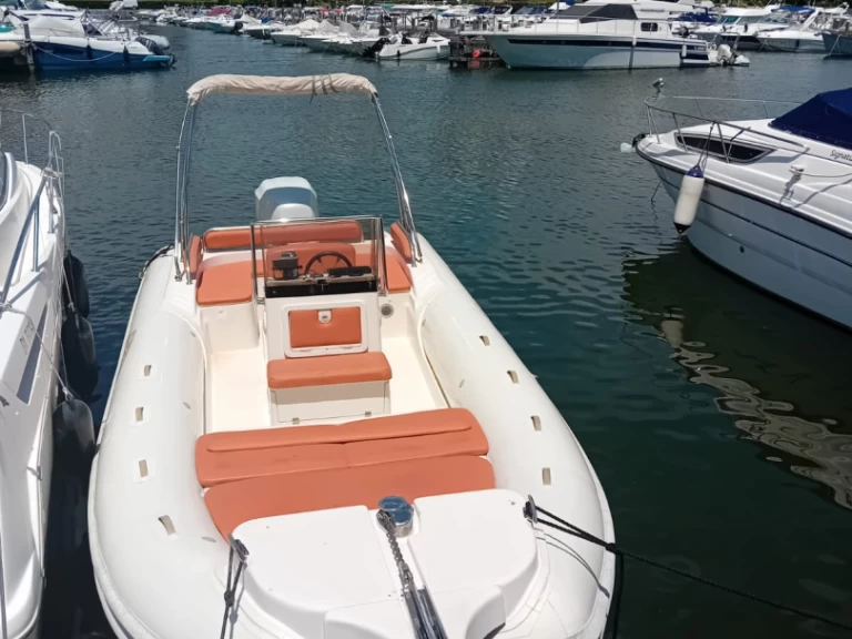 RIB rental with or without captain Gommoni Port de Cannes Marina