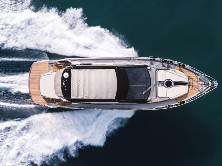 Cranchi Cranchi M44 HT charter bareboat or captained in  Beaulieu-sur-Mer