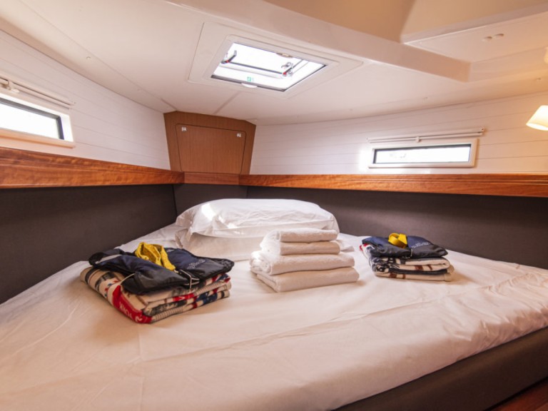 Sailboat rental with or without captain Bavaria San Vincenzo