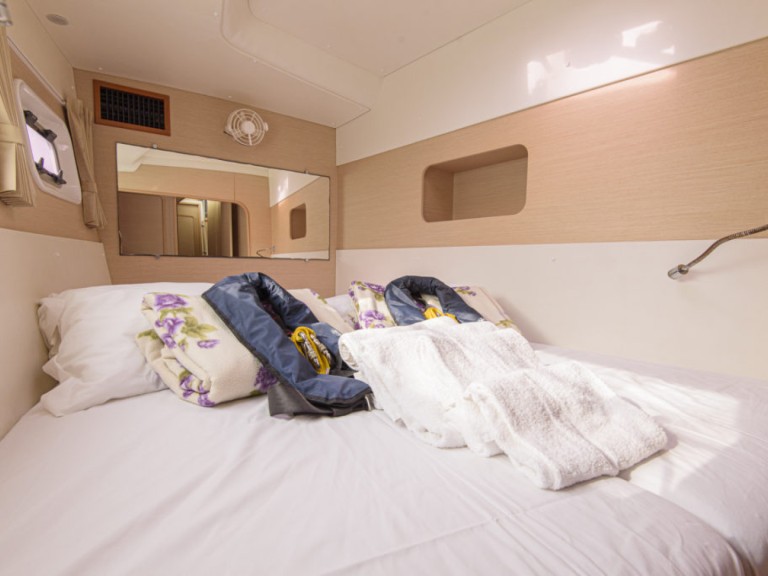 Rent a Lagoon Lagoon 440 San Vincenzo