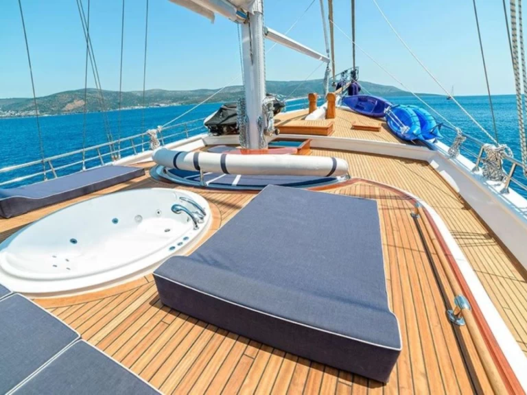 Sailboat rental in Bodrum - Gulet Custom Built Gulet