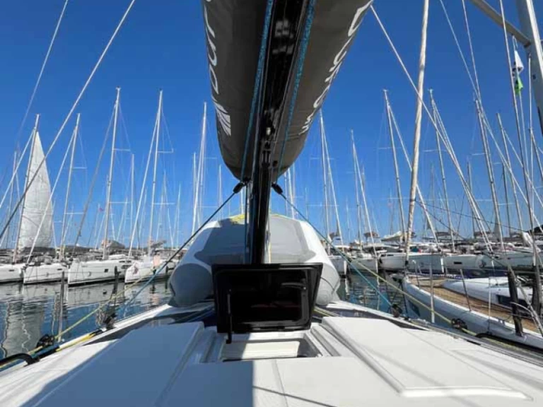 Rent a Dufour Dufour 41 Performance Biograd na Moru