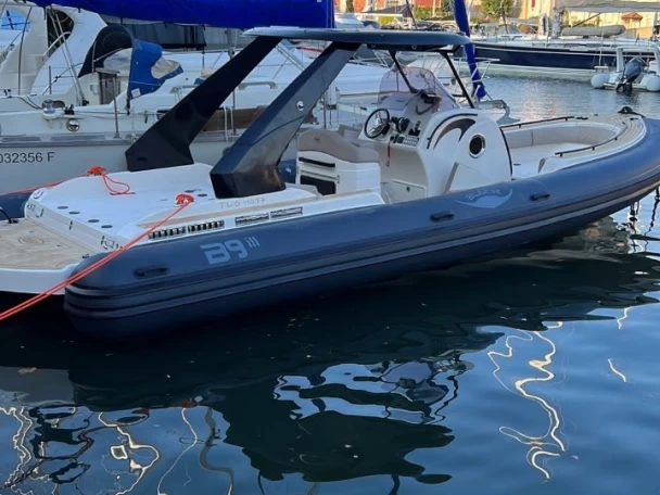 RIB for rent Port Grimaud at the best price