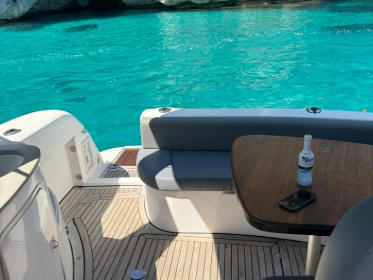 Motorboat rental in Can Picafort - Sessa Marine Oyster 35