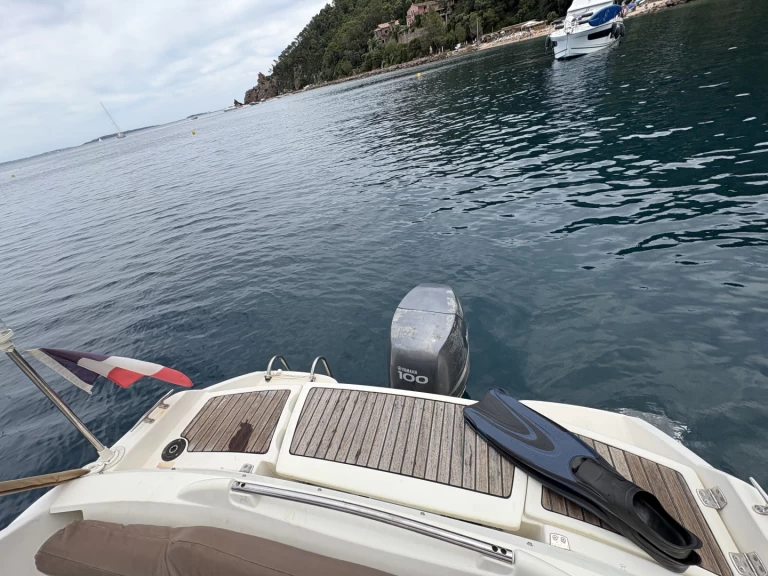 Jeanneau Cap Camarat 5.5 DC charter bareboat or captained in  Mandelieu-la-Napoule