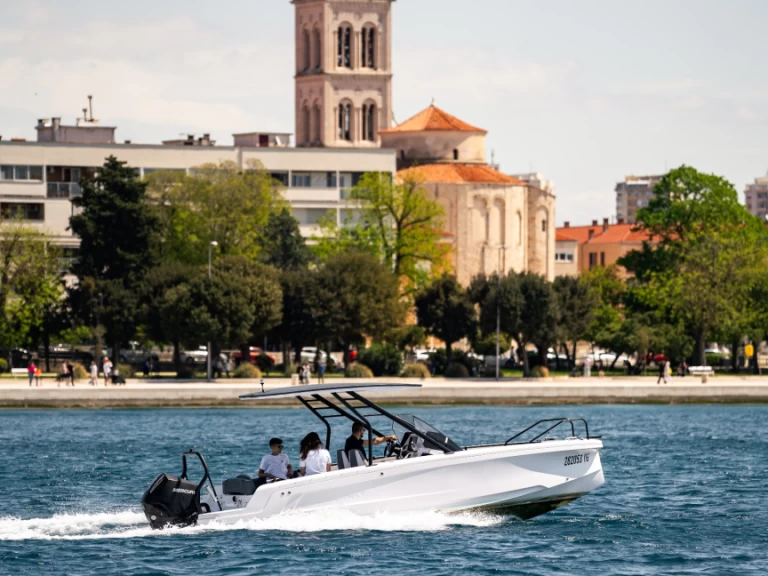Motorboat rental with or without captain Axopar Zadar
