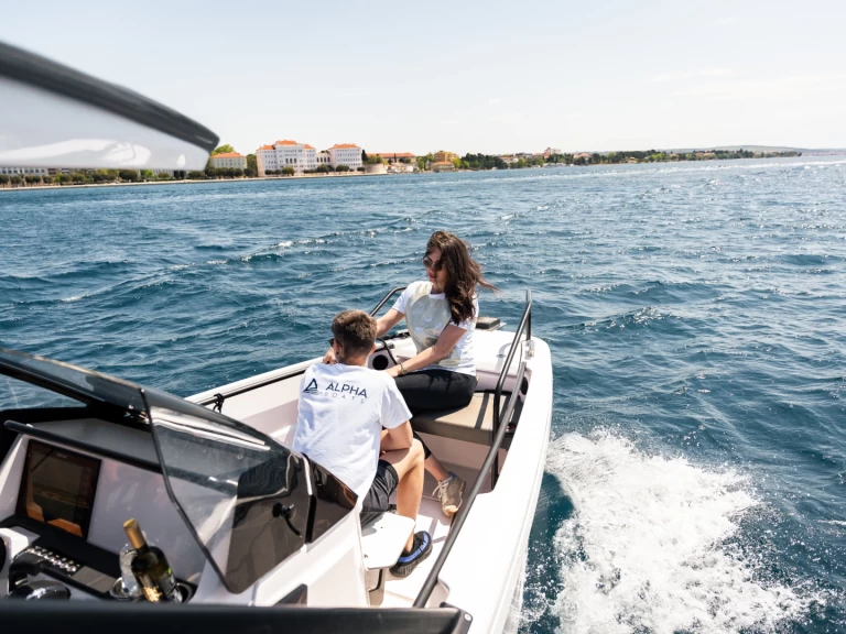 Rent a Axopar 22 T-TOP Zadar