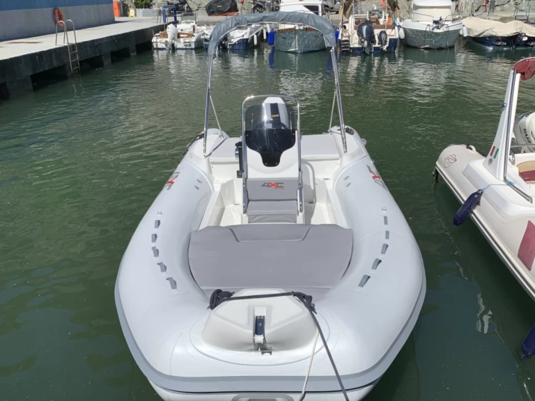 Rent a Altamarea Wave 20 Celle Ligure