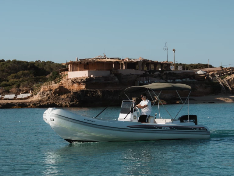 Selva 600 in Sant Antoni de Portmany on SamBoat
