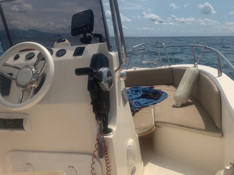 Ferrario Winnebago  in Celle Ligure on SamBoat