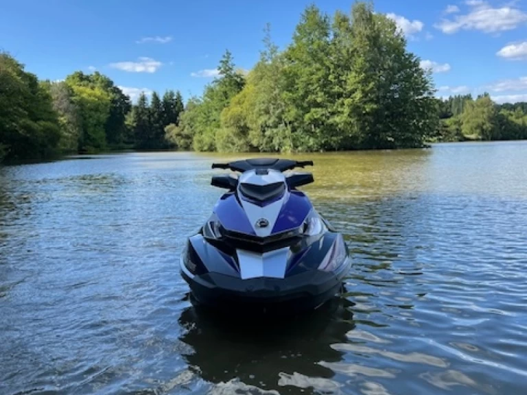 Jet ski rental in Bénodet - Sea-Doo GTI 130
