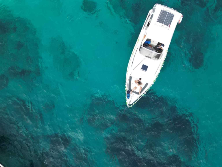 Motorboat rental with or without captain Gobbi Saint Paul's Bay