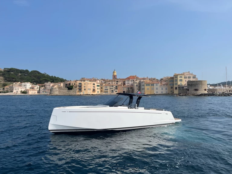 Luxury Yacht rental with or without captain Pardo Yachts Port Grimaud