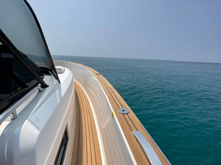 Pardo Yachts Pardo 38 charter bareboat or captained in  Bandol