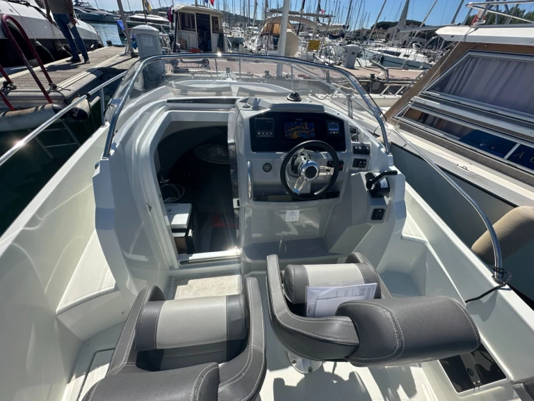 Jeanneau Cap Camarat 7.5 WA Serie 2 charter bareboat or captained in  Cogolin