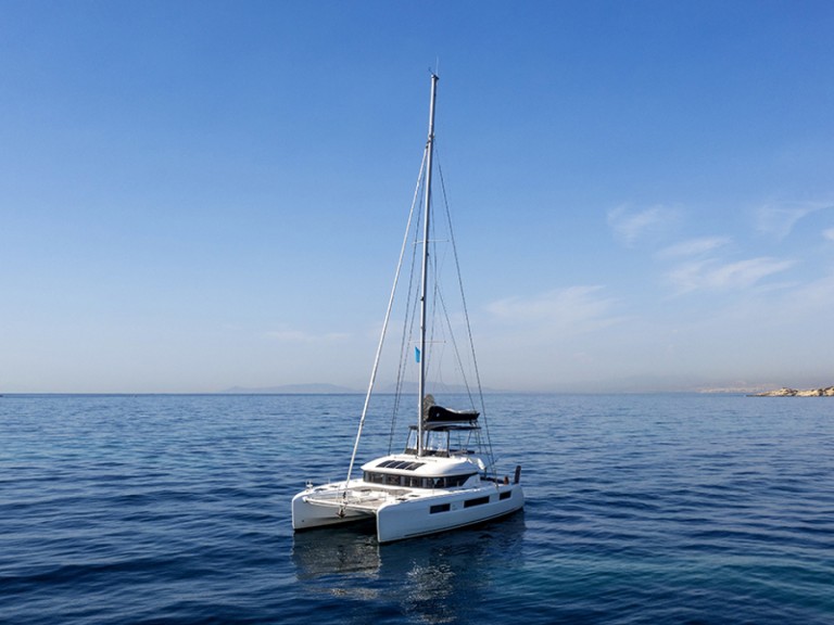Bareboat Rental Catamaran Lagoon with a boat licence