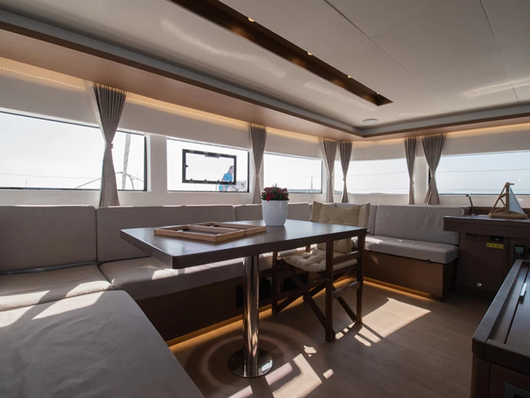 Catamaran rental in Kos - Lagoon Lagoon 50