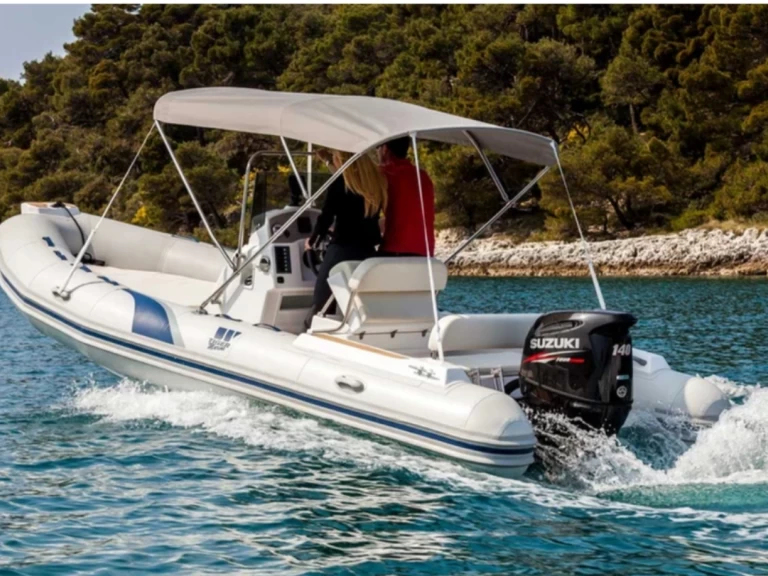 Tiger TIGER MARINE FACTORY NO.62 charter bareboat or captained in  Arcachon