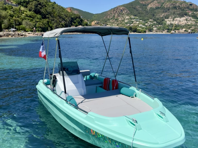 Boat rental ROTO 450S in Mandelieu-la-Napoule on Samboat