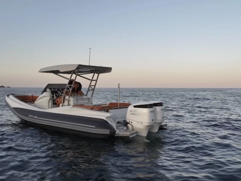 Boat rental Zar ZAR 85 in Porto-Vecchio on Samboat