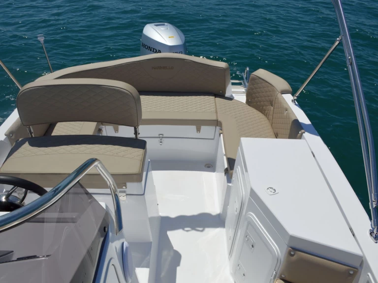 Yacht charter Funtana-Fontane cheap Eden 22