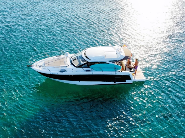 Motorboat for rent Fornells at the best price