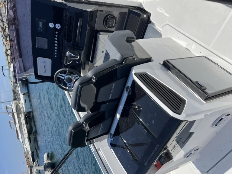 Poseidon Protagon 25 charter bareboat or captained in  Sainte-Maxime