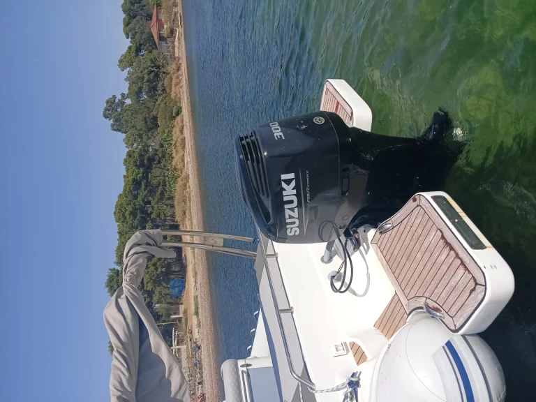 Bareboat Rental RIB Asso with a boat licence