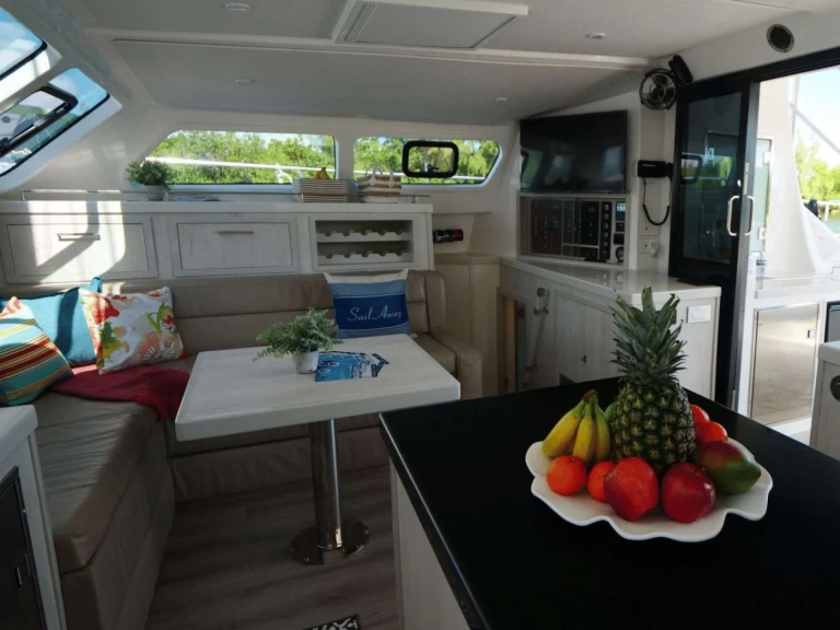 Luxury Yacht rental in U.S. Virgin Islands - Royal Cape GET ALONG