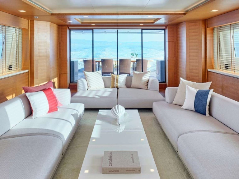 Cantieri di Pisa, Italy KINTARO in Athens on SamBoat