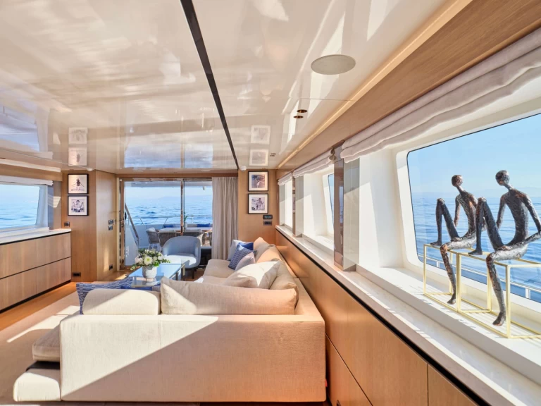 Luxury Yacht for rent Athens at the best price