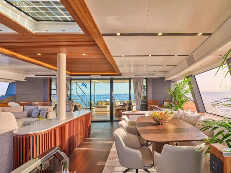 Luxury Yacht rental in Athens - Fountaine Pajot ALINA