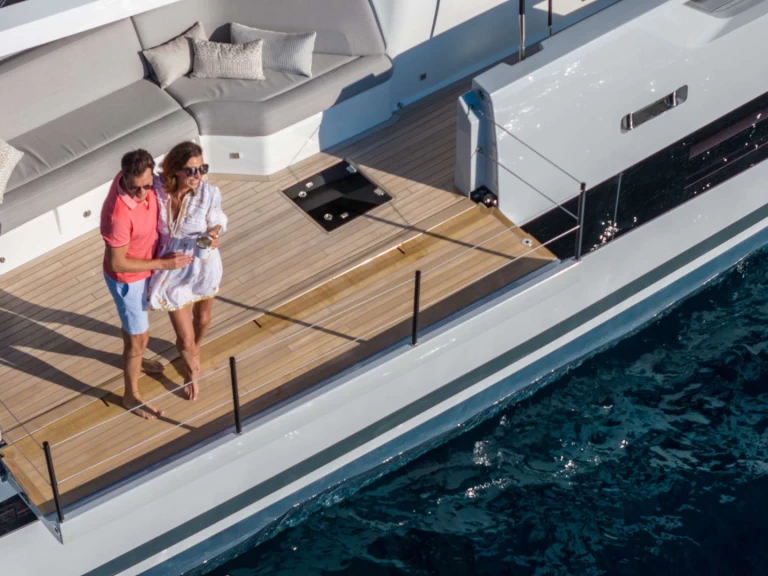 Luxury Yacht rental with or without captain Fountaine Pajot Athens