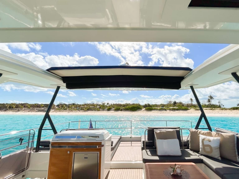Bareboat Rental Luxury Yacht Fountaine Pajot with a boat licence