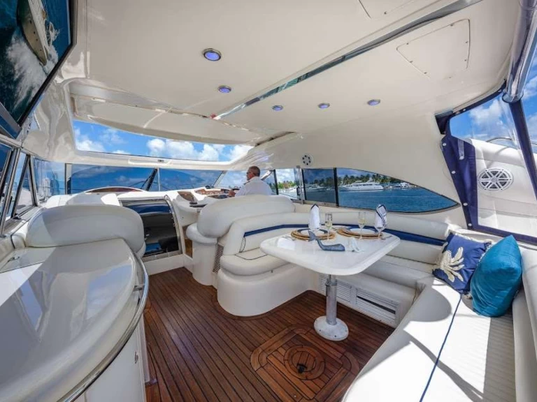 Rent a Sunseeker Nauttia Miami