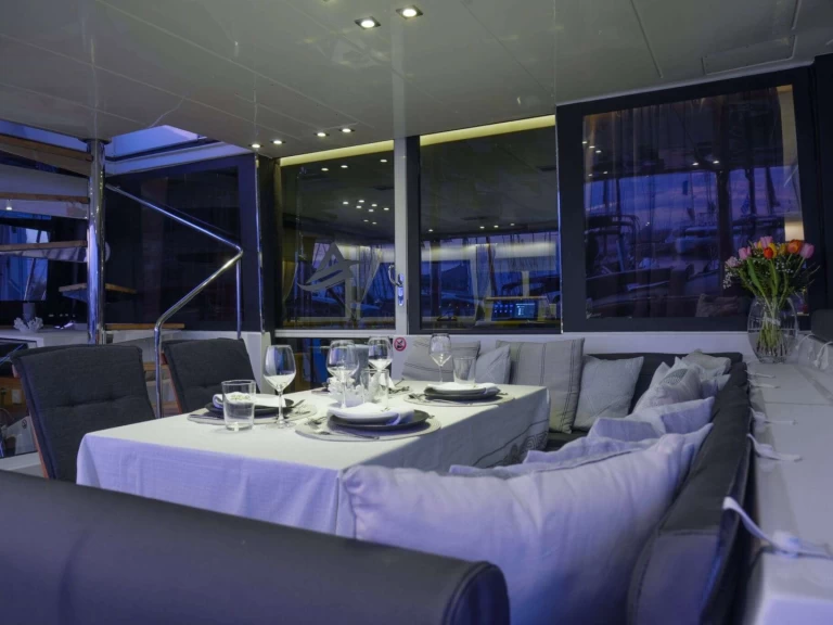 Luxury Yacht rental in Mykonos (Island) - Lagoon AURA