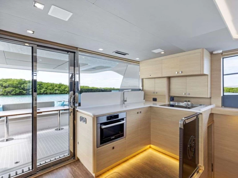 Boat rental Aquila Lucy in Cannigione on Samboat