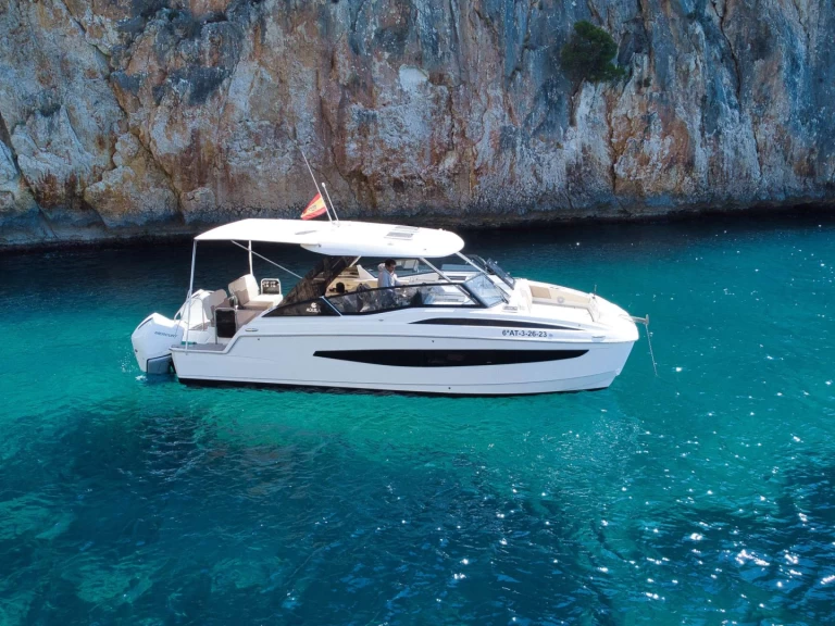Luxury Yacht for rent Ibiza at the best price