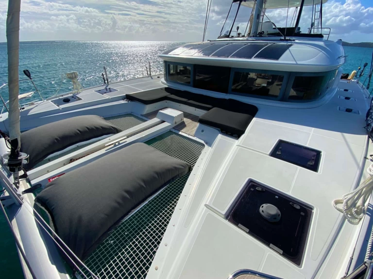 Luxury Yacht rental with or without captain Lagoon U.S. Virgin Islands