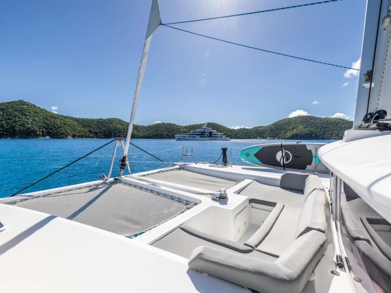 Bareboat Rental Luxury Yacht Lagoon with a boat licence