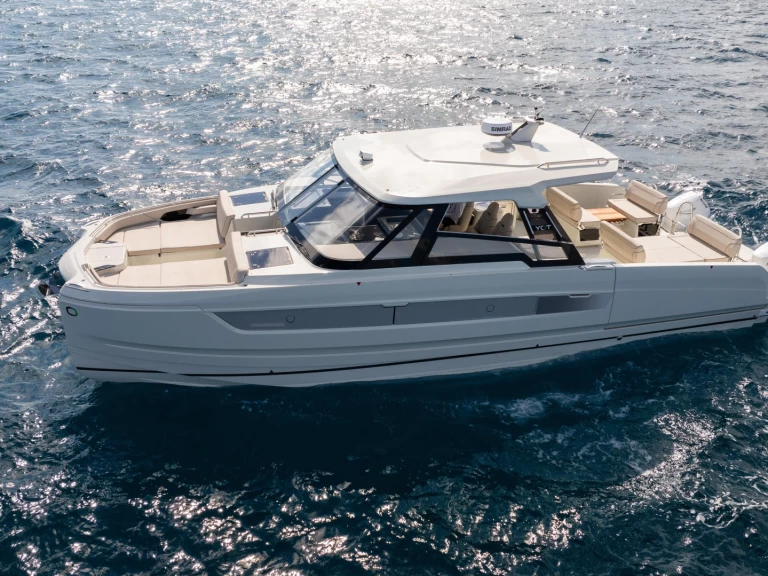 YOT 41 charter bareboat or captained in  Port la Forêt