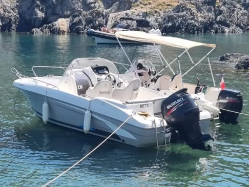 Motorboat rental in Argelès-sur-Mer - Bénéteau Flyer 650 Open