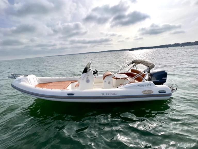 Yacht charter Lège-Cap-Ferret cheap Prince 23