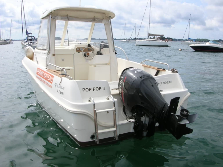 Jeanneau Merry Fisher 585 Marlin charter bareboat or captained in  Arradon