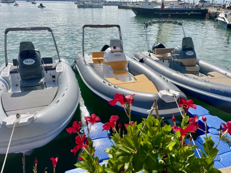 RIB rental in Talamone - 2bar 62