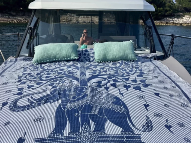 Rent a Jeanneau Merry Fisher 895 Cruiser Mandelieu-la-Napoule