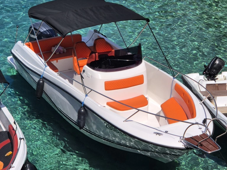 Cap755cc Cap755cc in Makarska on SamBoat
