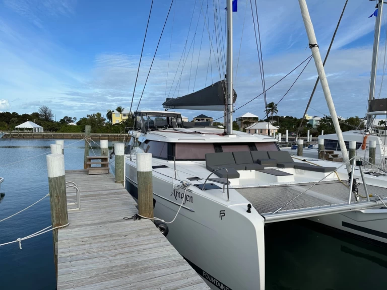 Catamaran rental in Annapolis - Fountaine Pajot Aura 51